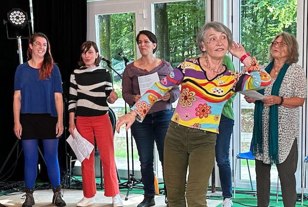 Jo anime  Rue du Fort en fête